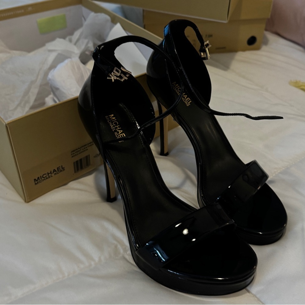 Michael Kors Glossy Black Heels